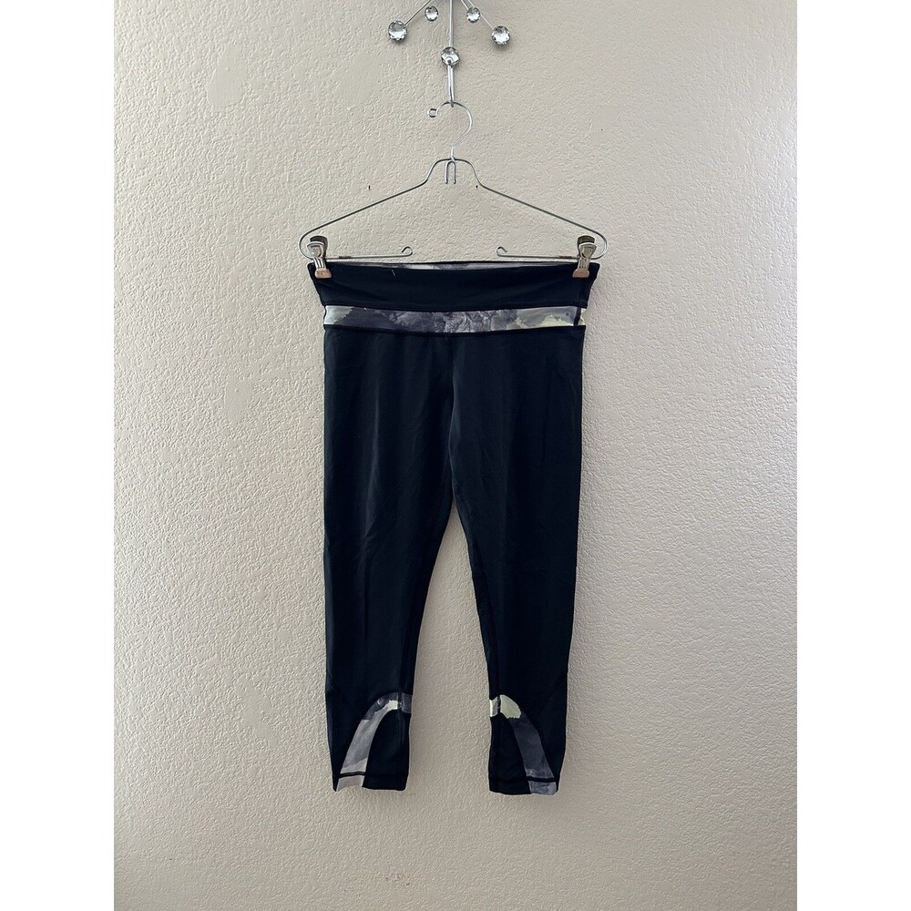 Lululemon Womens yoga Pilates Gym 23' leggings in Black Size 6 Pants Cropped